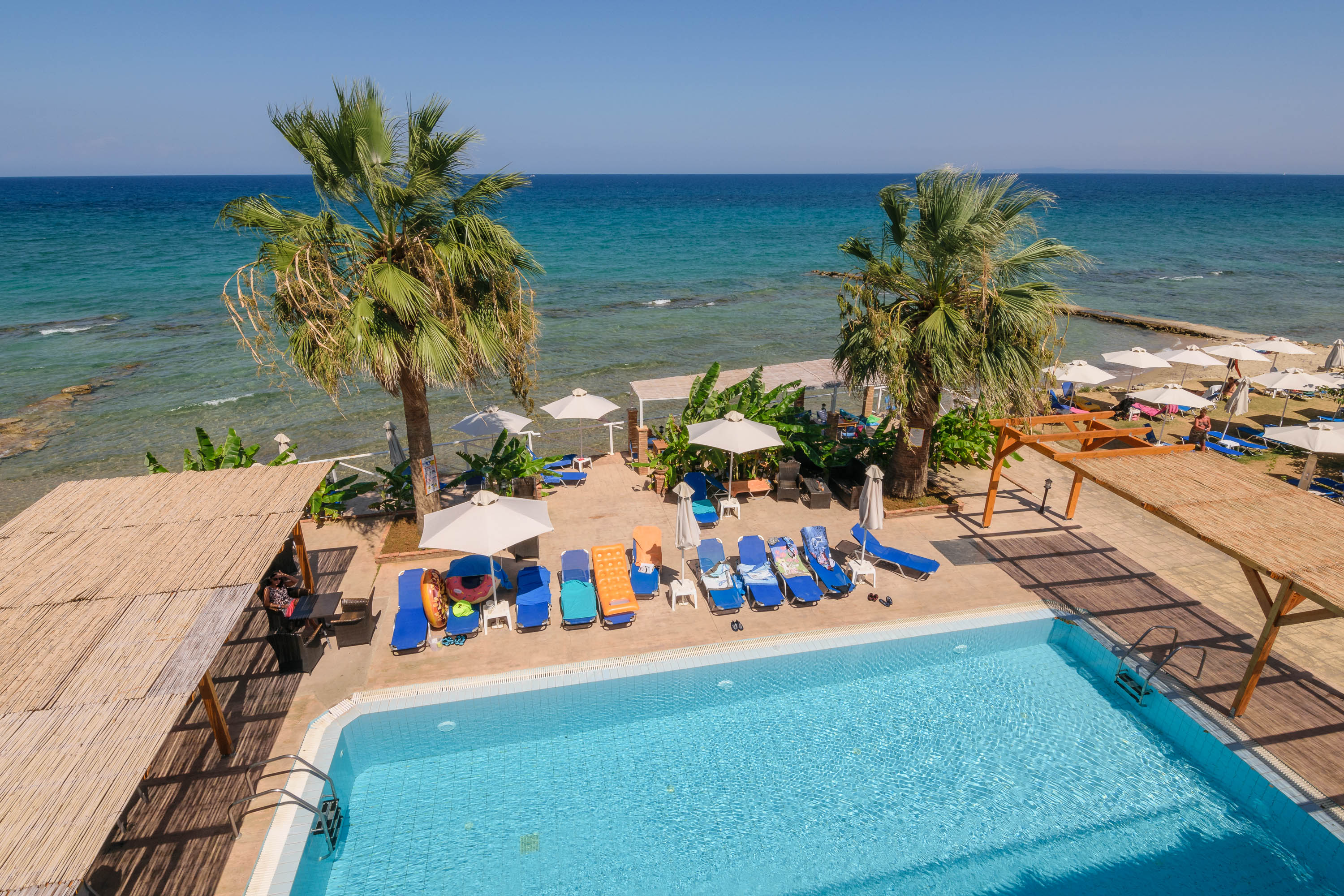 Belussi Beach Hotel & Suites