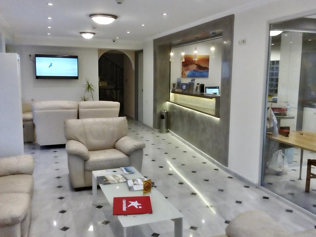 Denise Beach Hotel