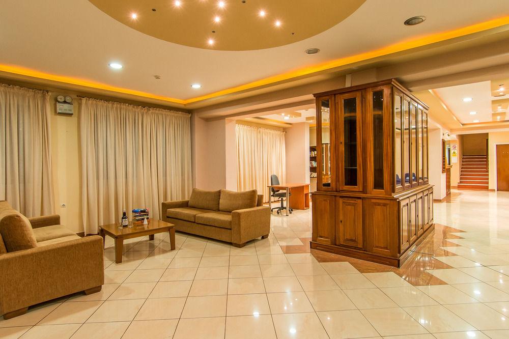 Hotel Perkes Complex