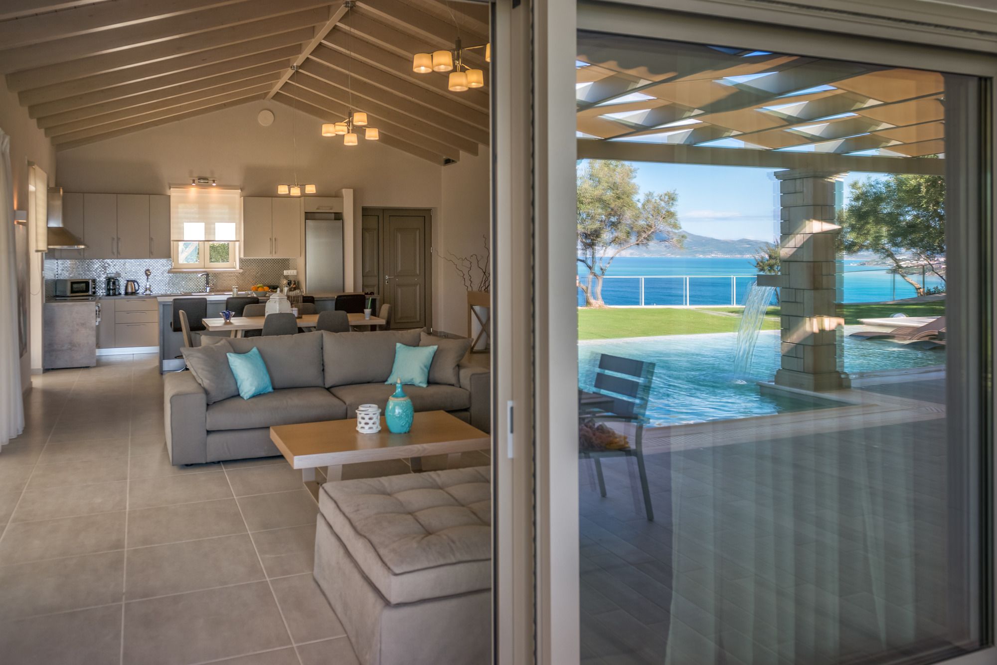 Artina Luxury Villa