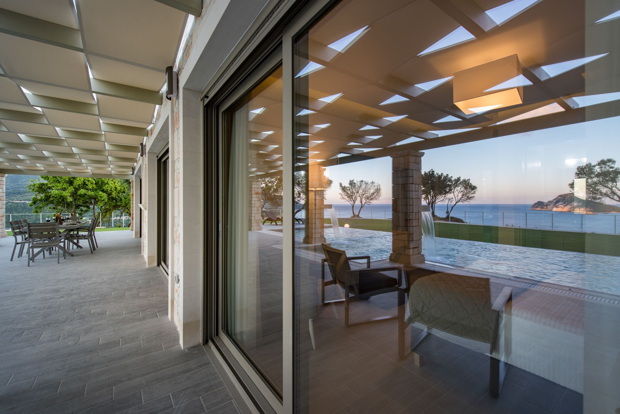 Artina Luxury Villa