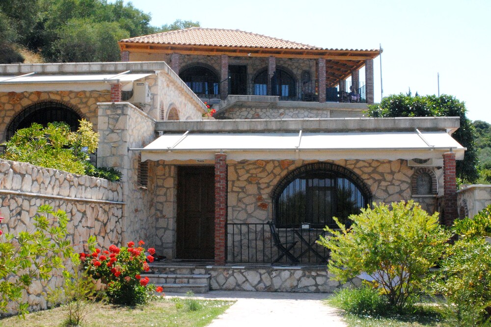 Fiore Levante Villas