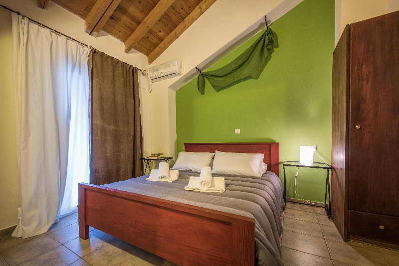 Pansion Porto Tsi Ostrias