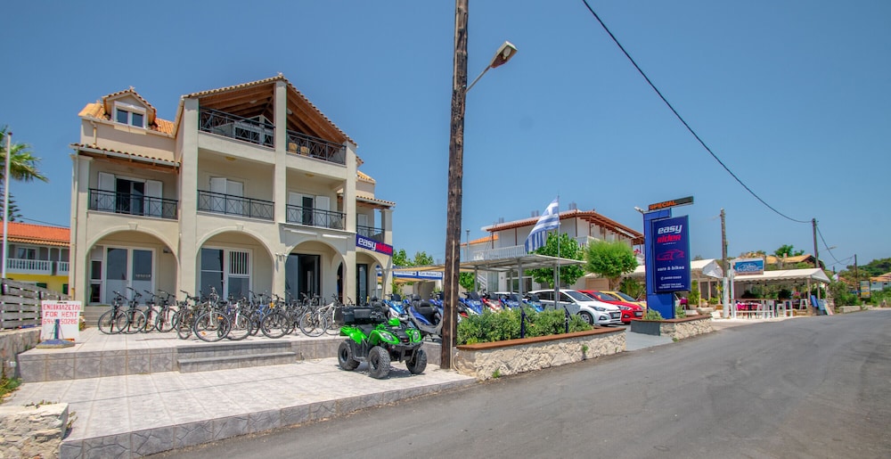 George Apartments