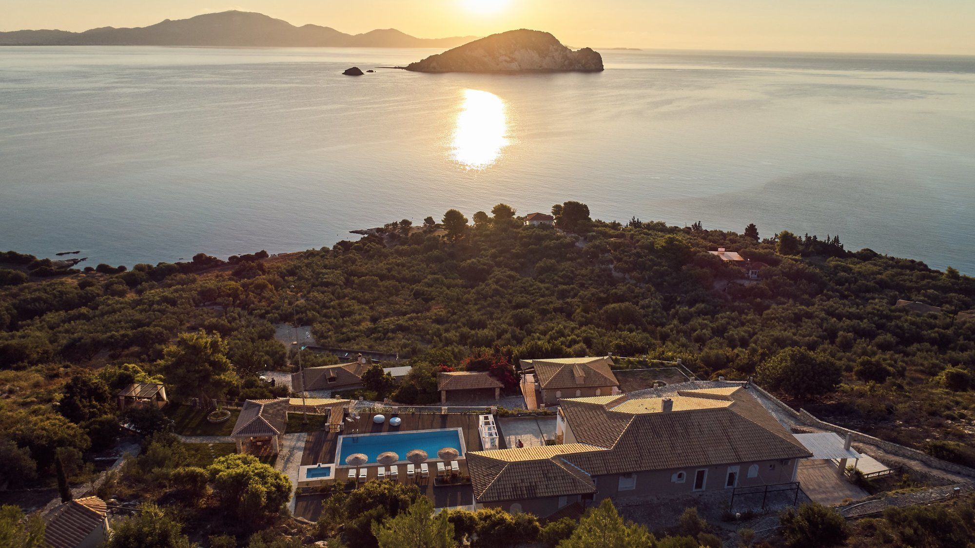 Serenus Luxury Villa