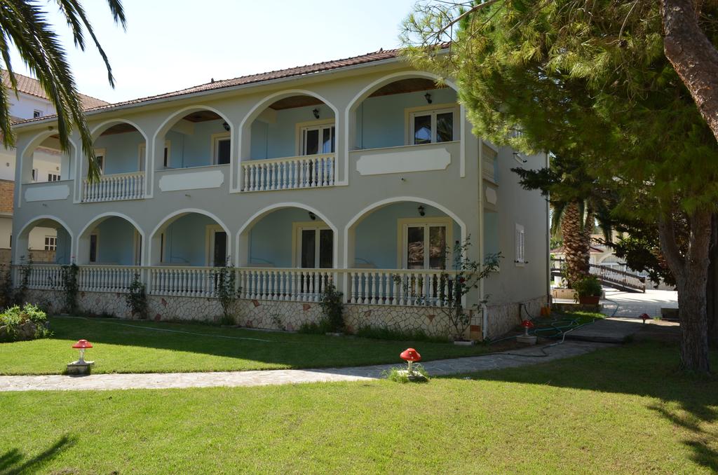 Villa Basil