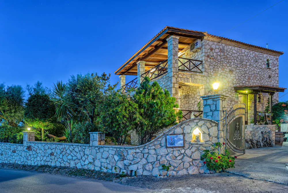 Orfeas Villa