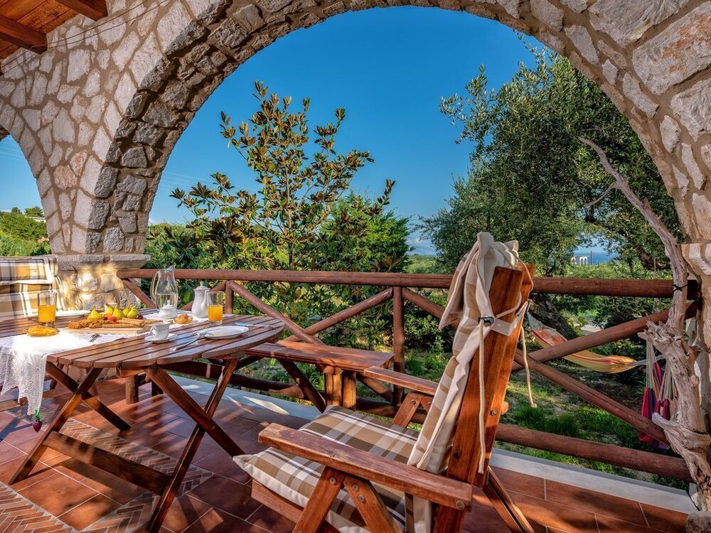 Orfeas Villa