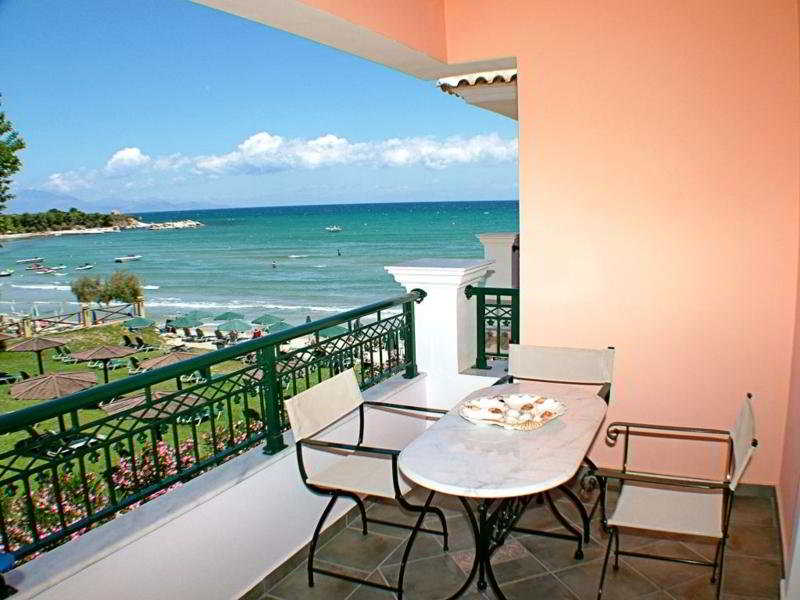 Andreolas Luxury Suites Hotel