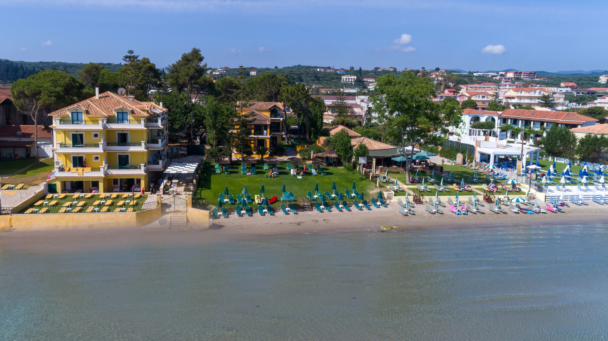 Andreolas Luxury Suites Hotel