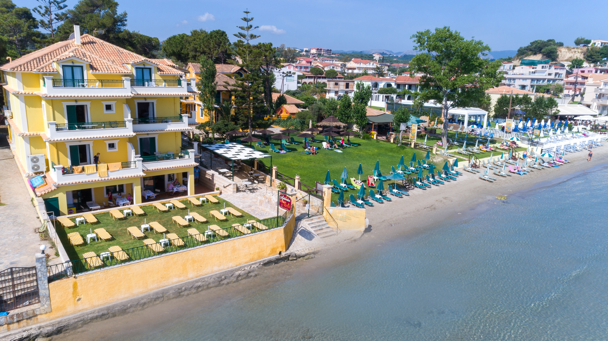 Andreolas Luxury Suites Hotel