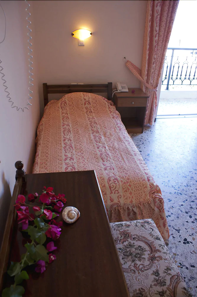 Anetis Beach Hotel