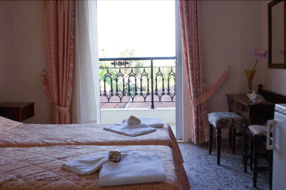 Anetis Beach Hotel