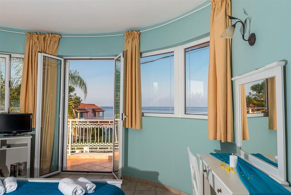 Arkadia Luxury Hotel Apartments