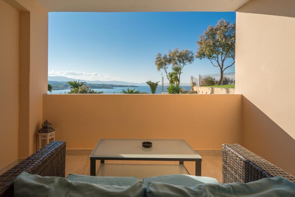 Balcony Hotel