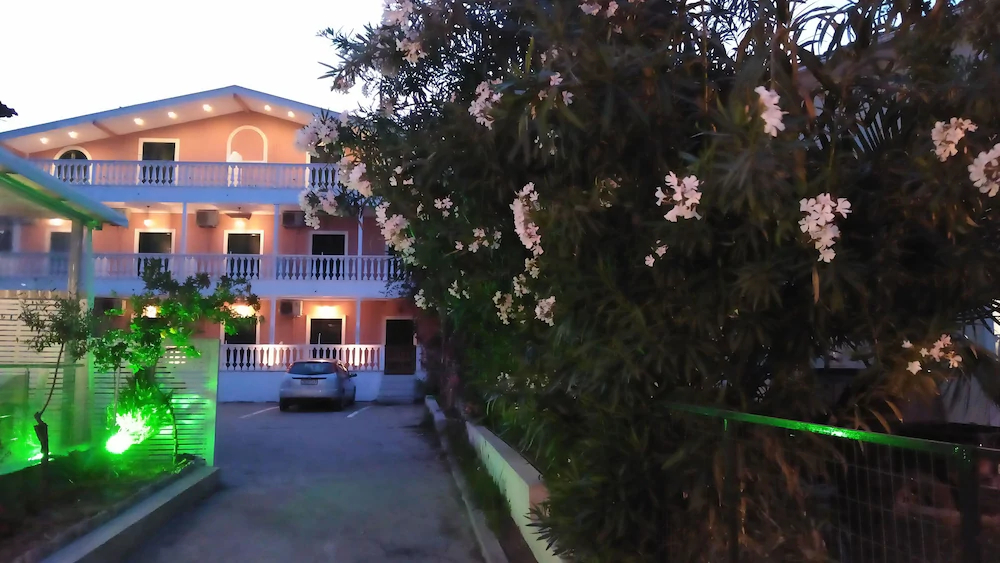 Infinity Blue Beach Apartments