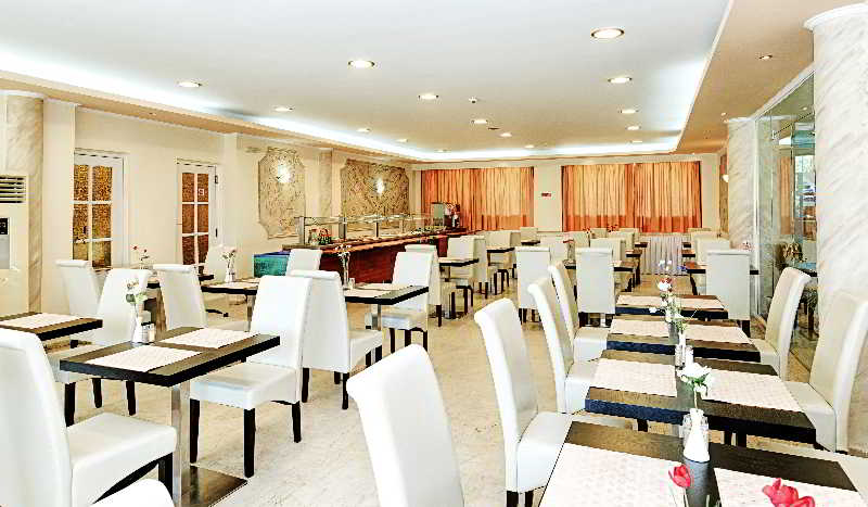 Karras Grande Resort