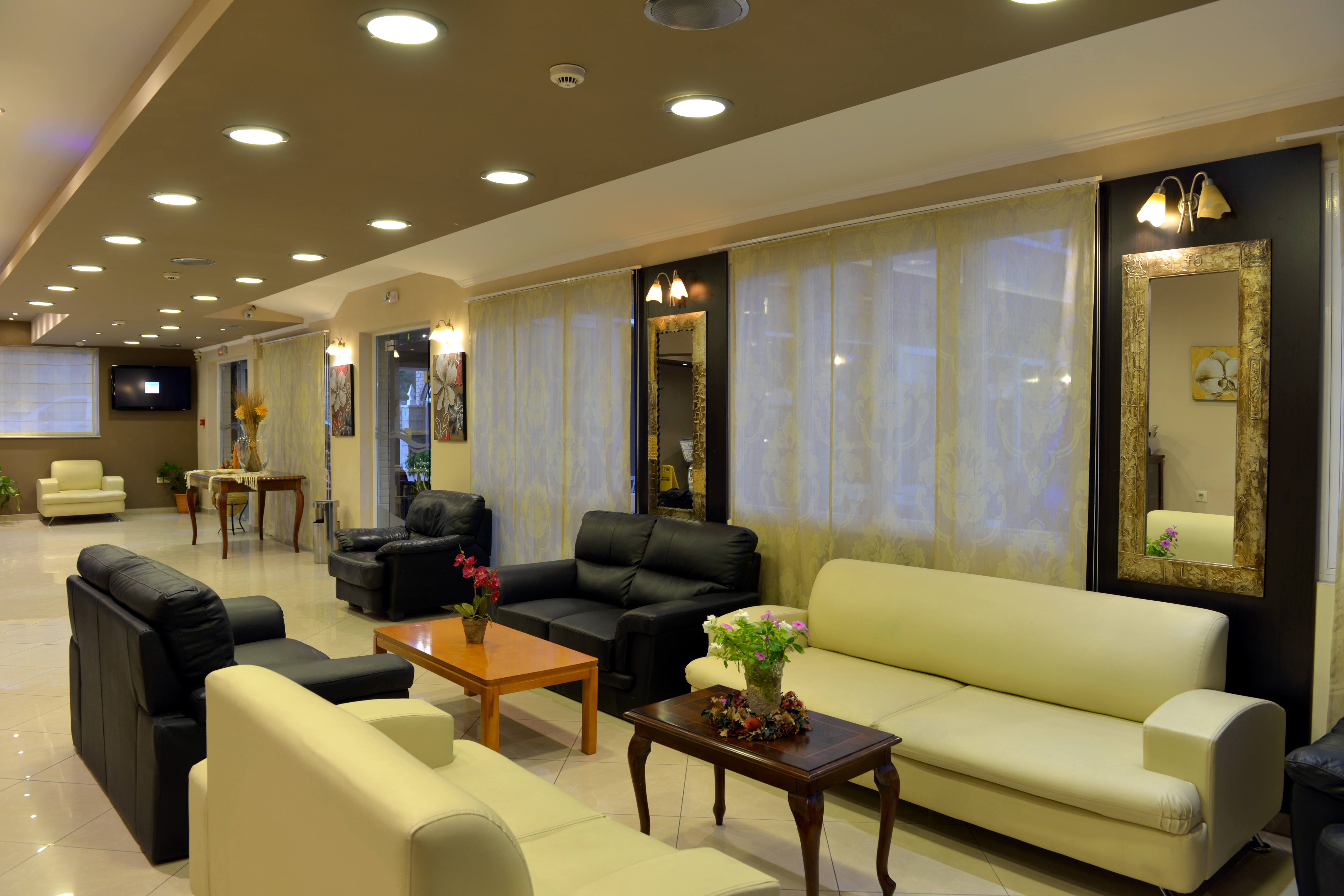 Planos Beach Hotel