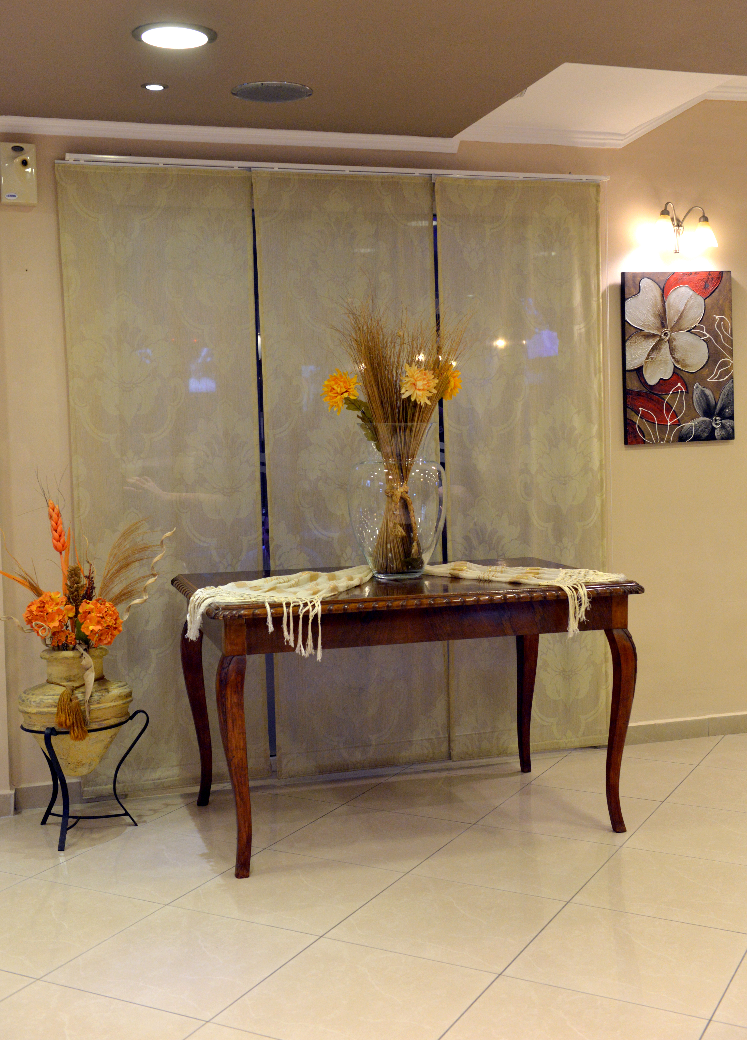 Planos Beach Hotel