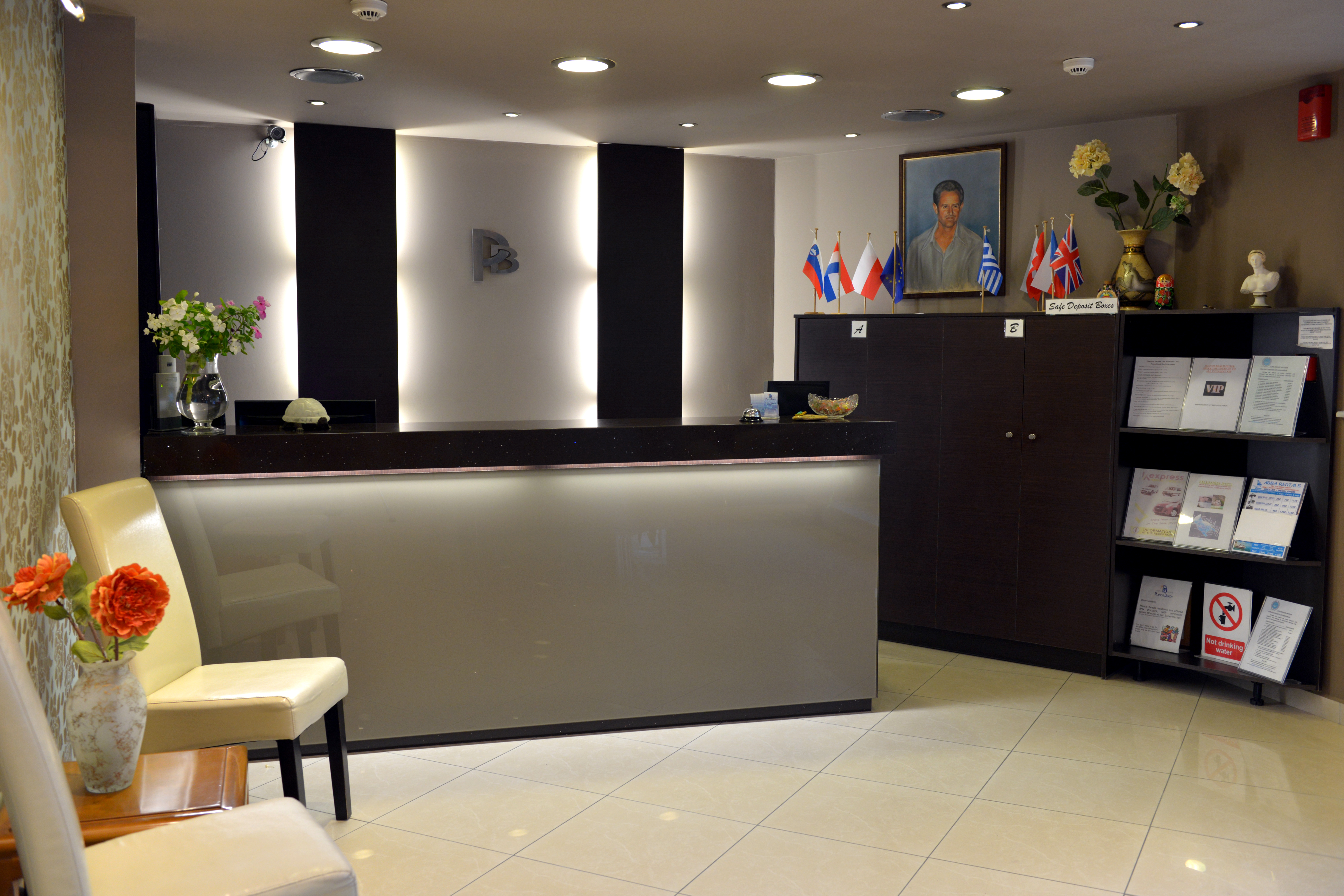 Planos Beach Hotel