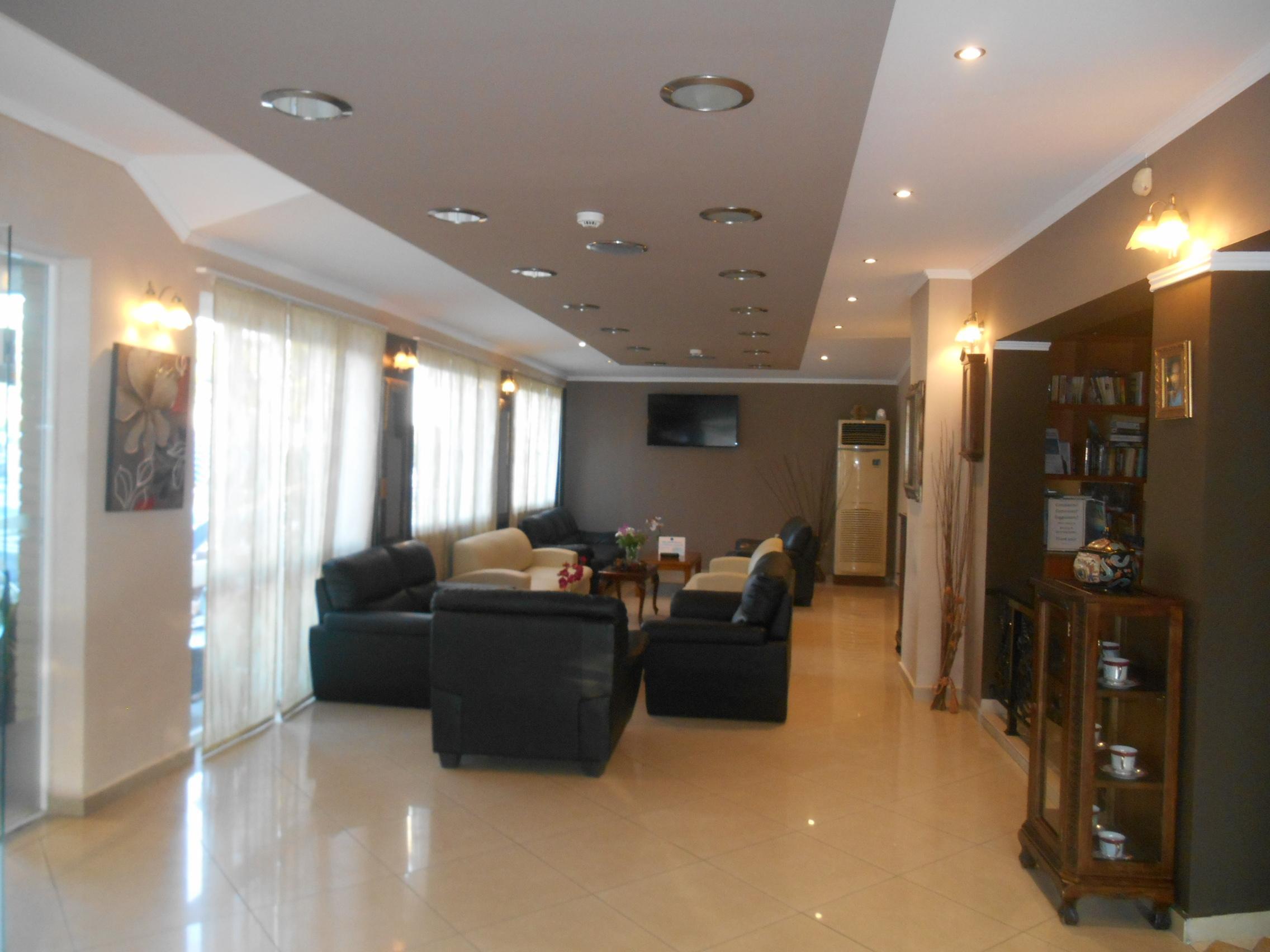 Planos Beach Hotel