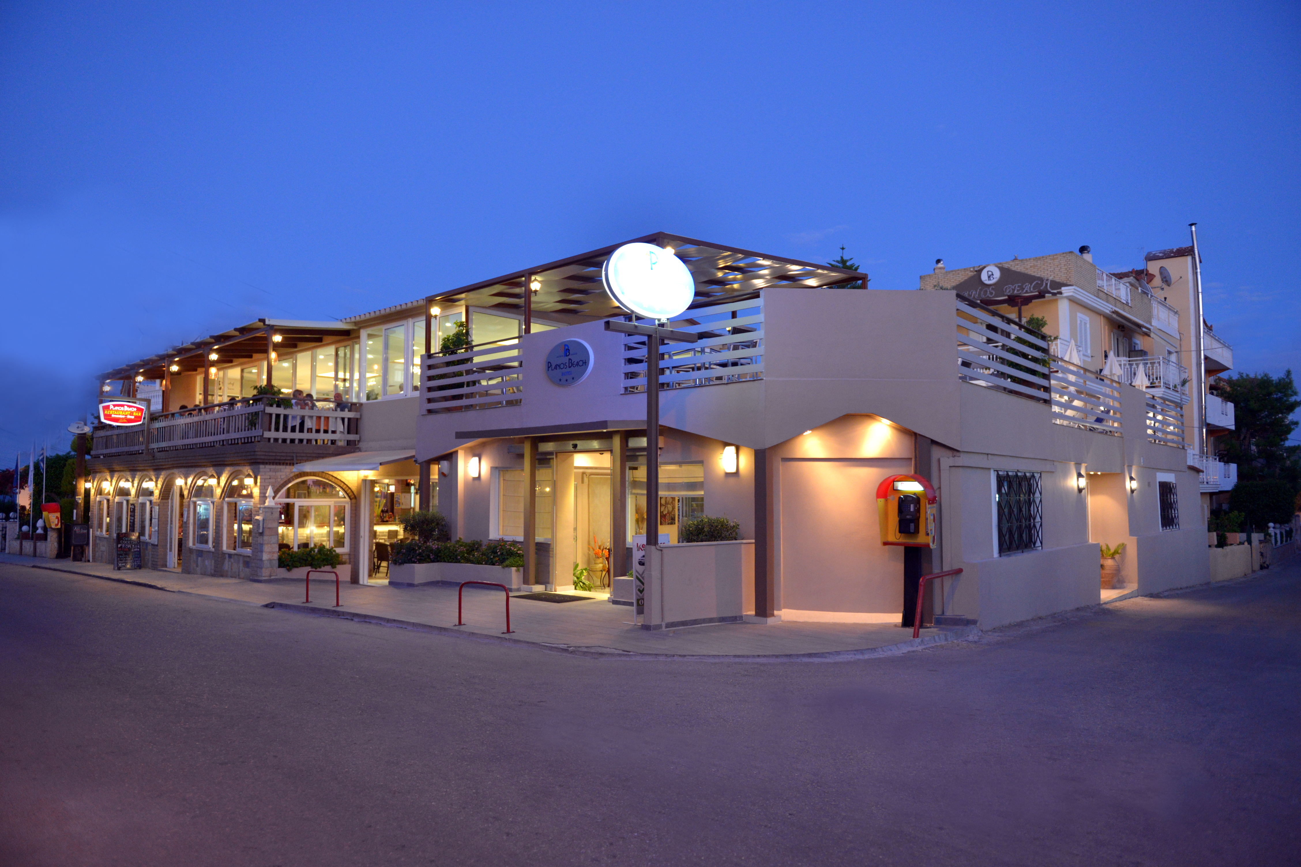 Planos Beach Hotel