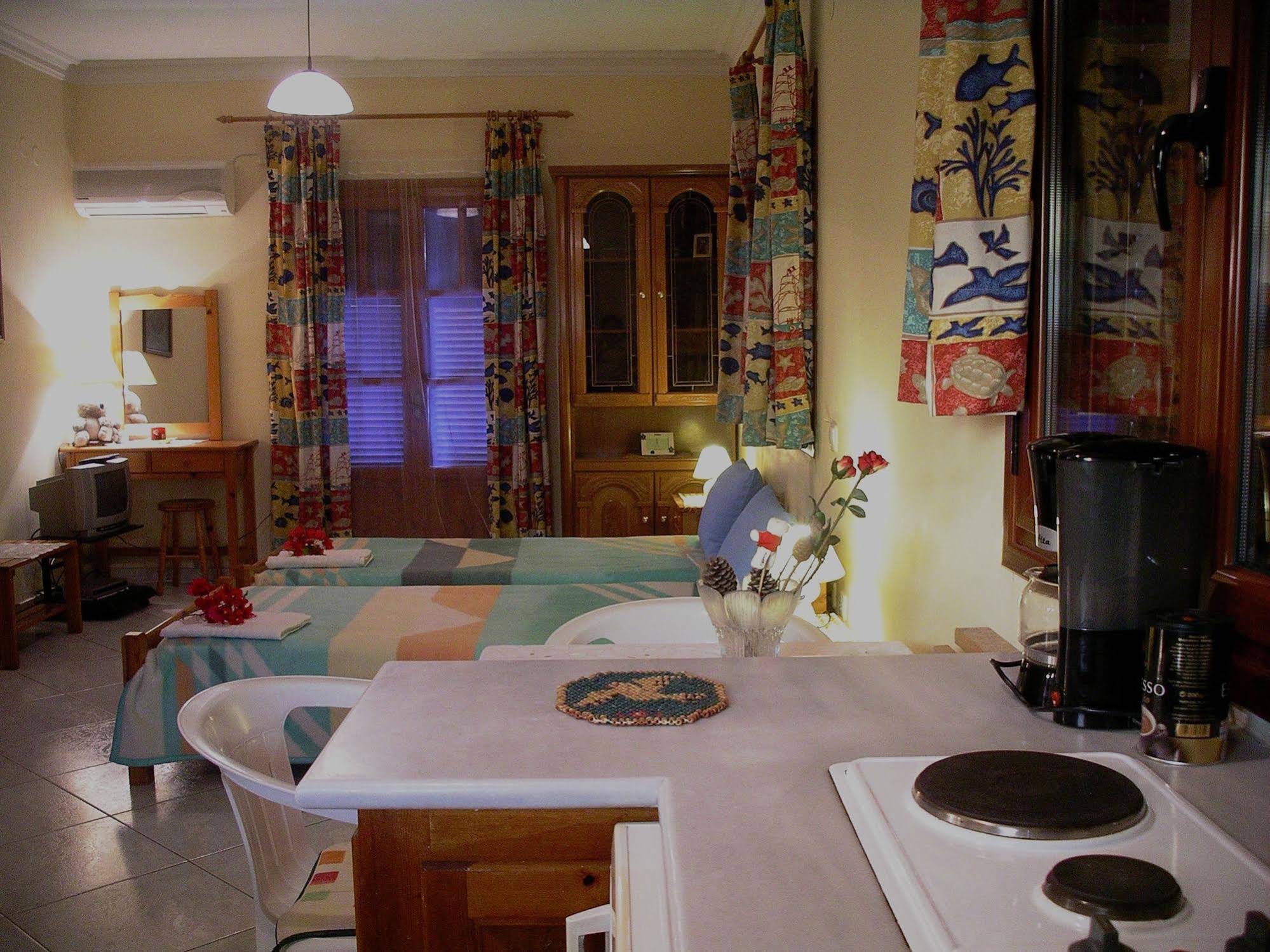 Arazzo Holiday Apartments