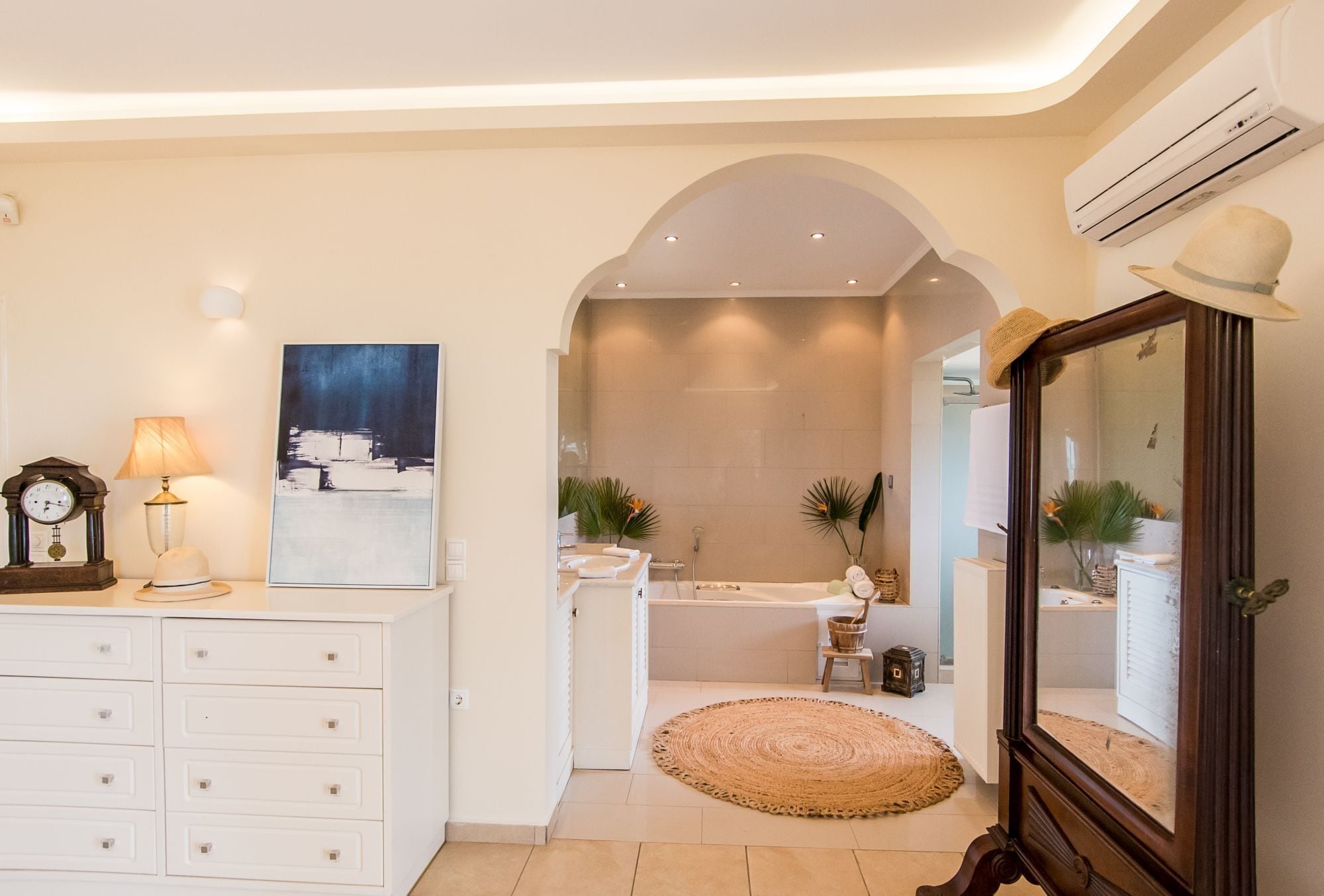 Azzuro Beach House