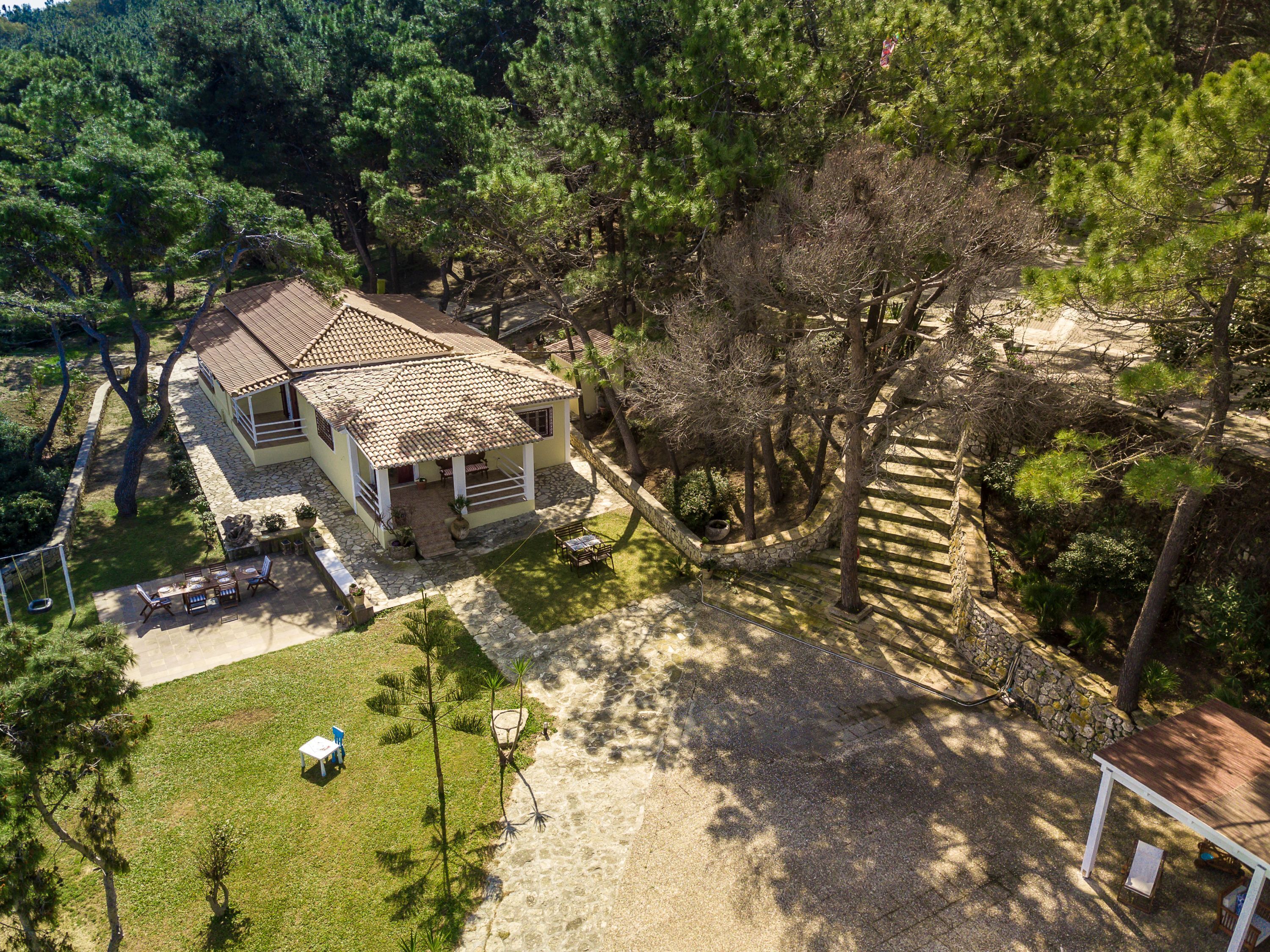 Azzuro Beach House