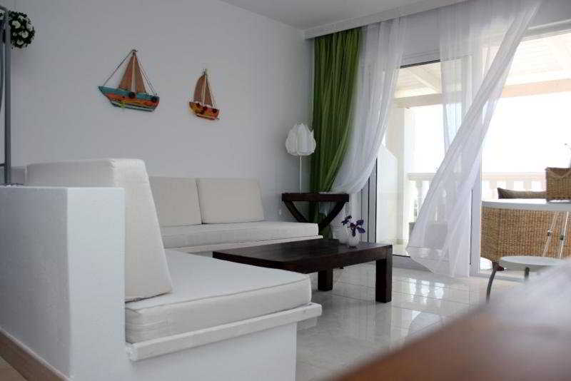 Gerakas Belvedere Hotel & Spa
