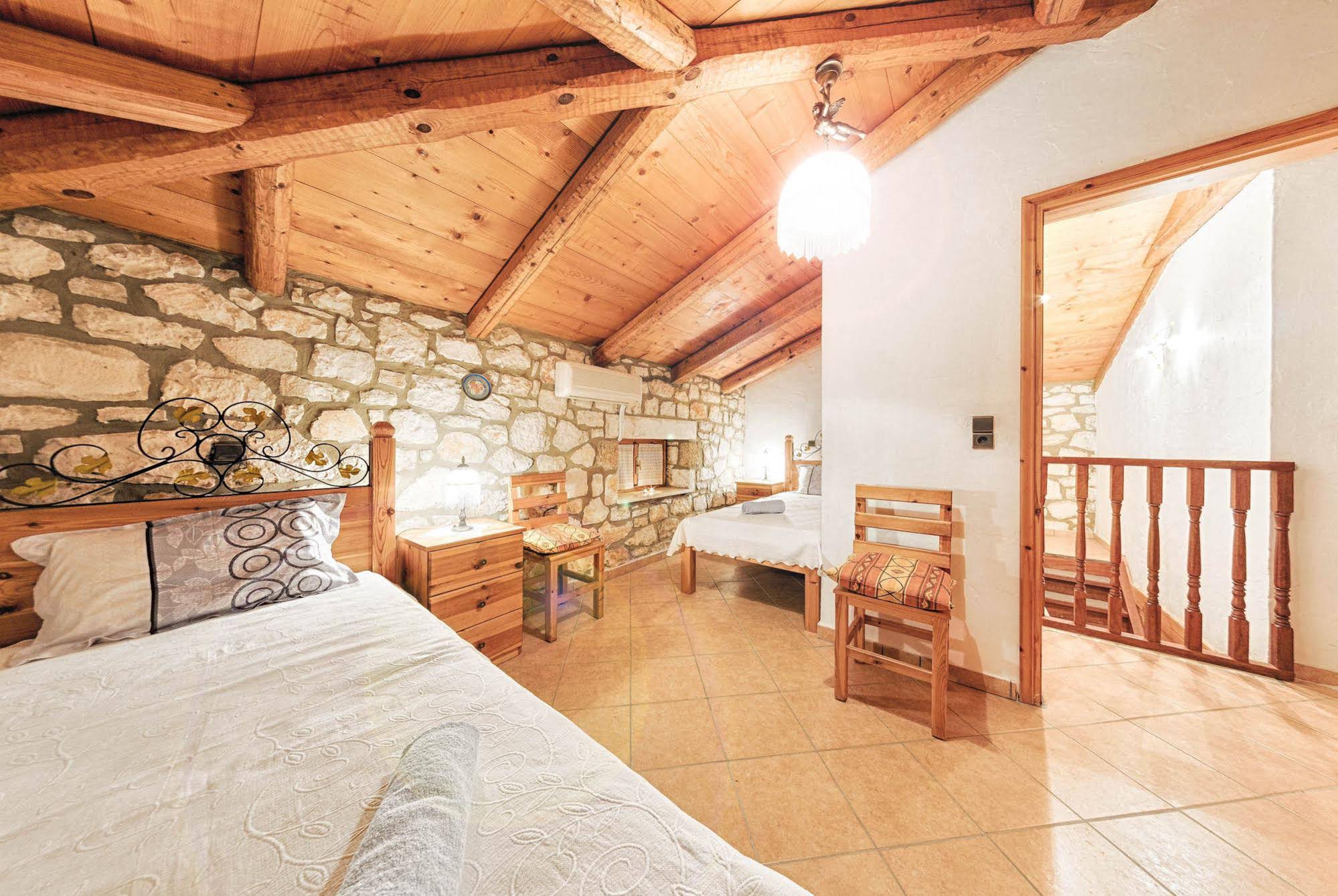 Joanna's Stone Villas