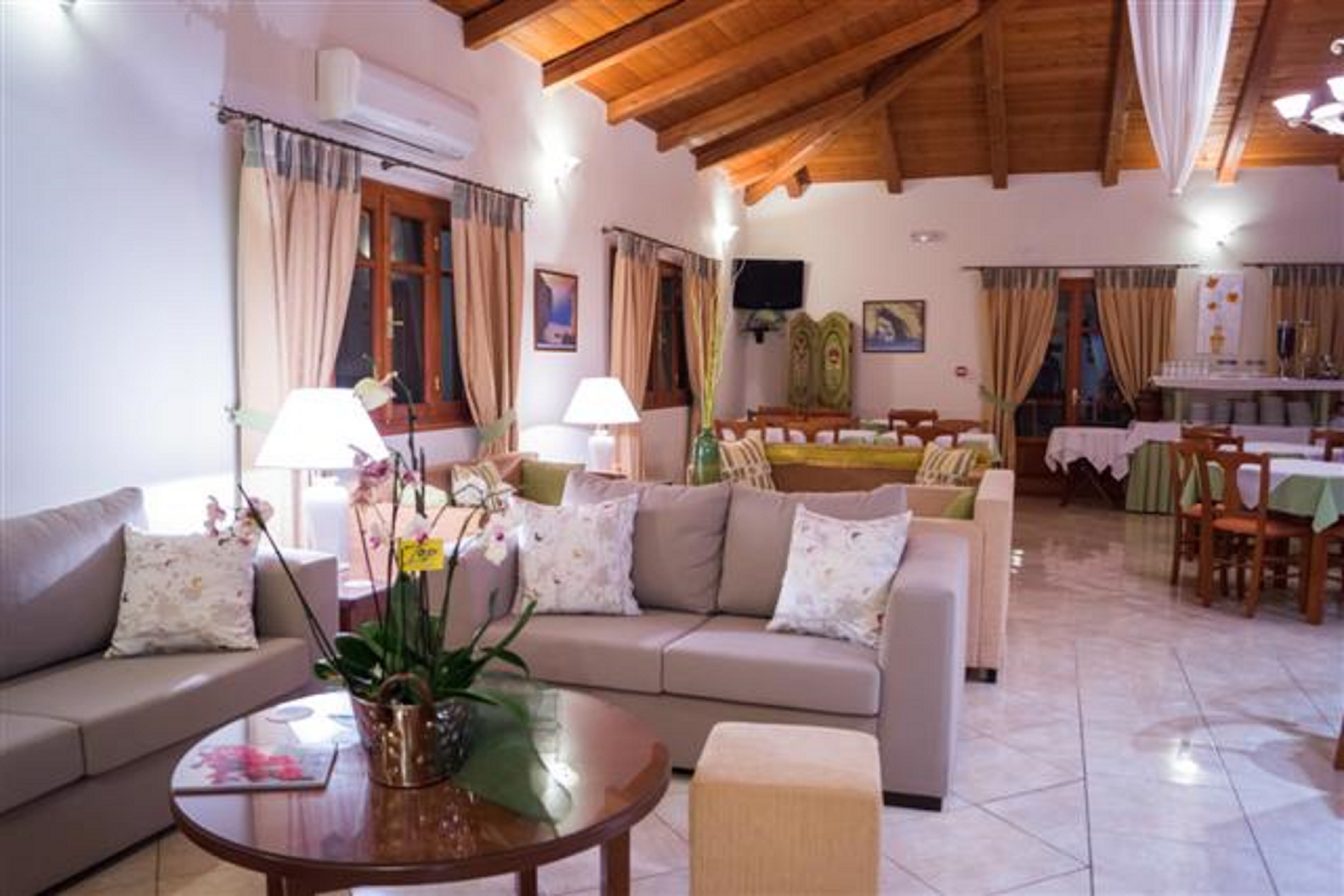 Sea View Village Studios & Apartments