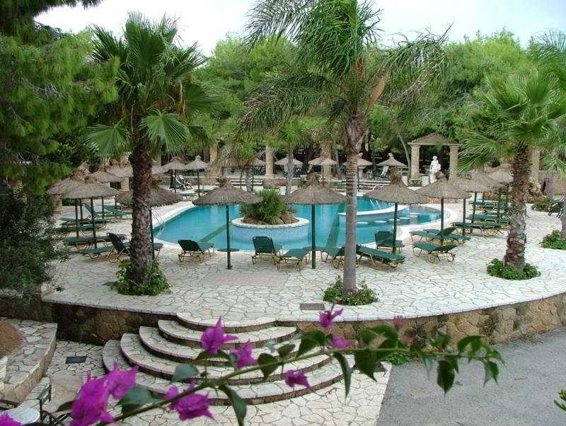 Hotel Vasilikos Beach