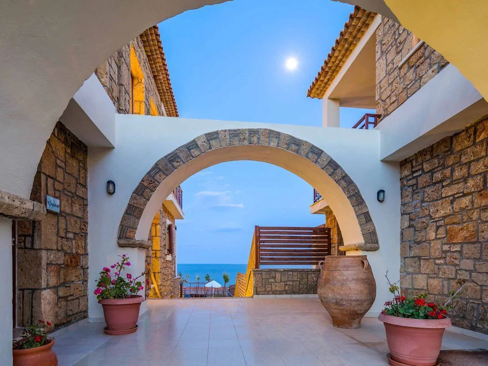 Villa Almyra