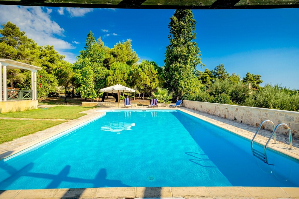 Villa Kipos