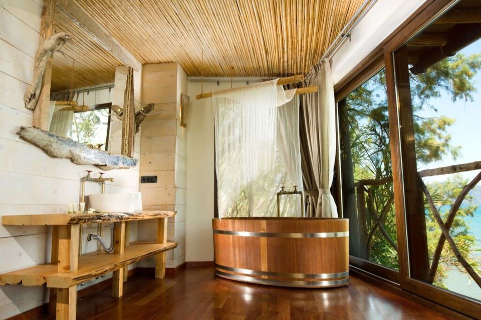 Gloria Maris Hotel Suites & Villas