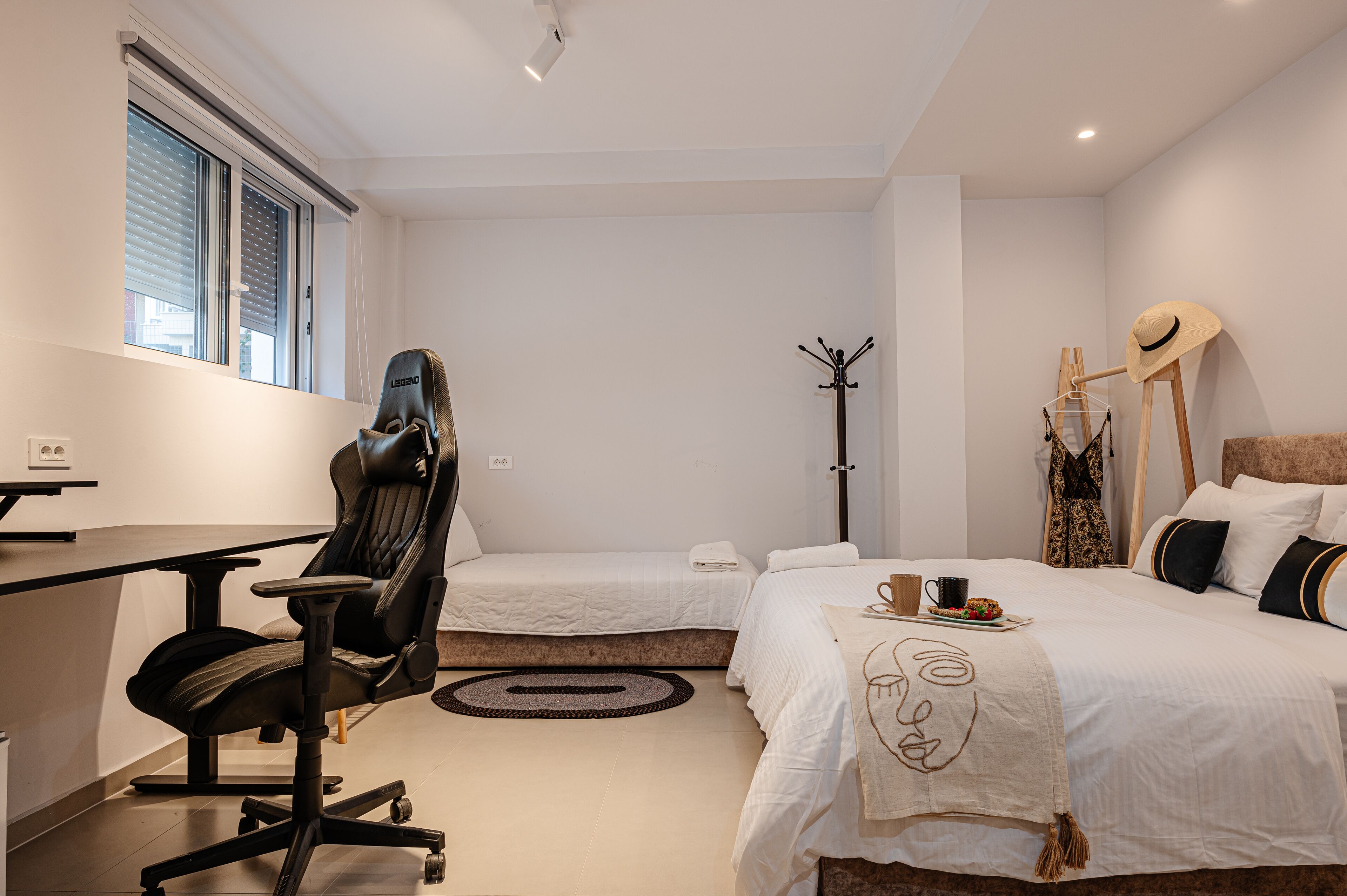 Amina Apartments
