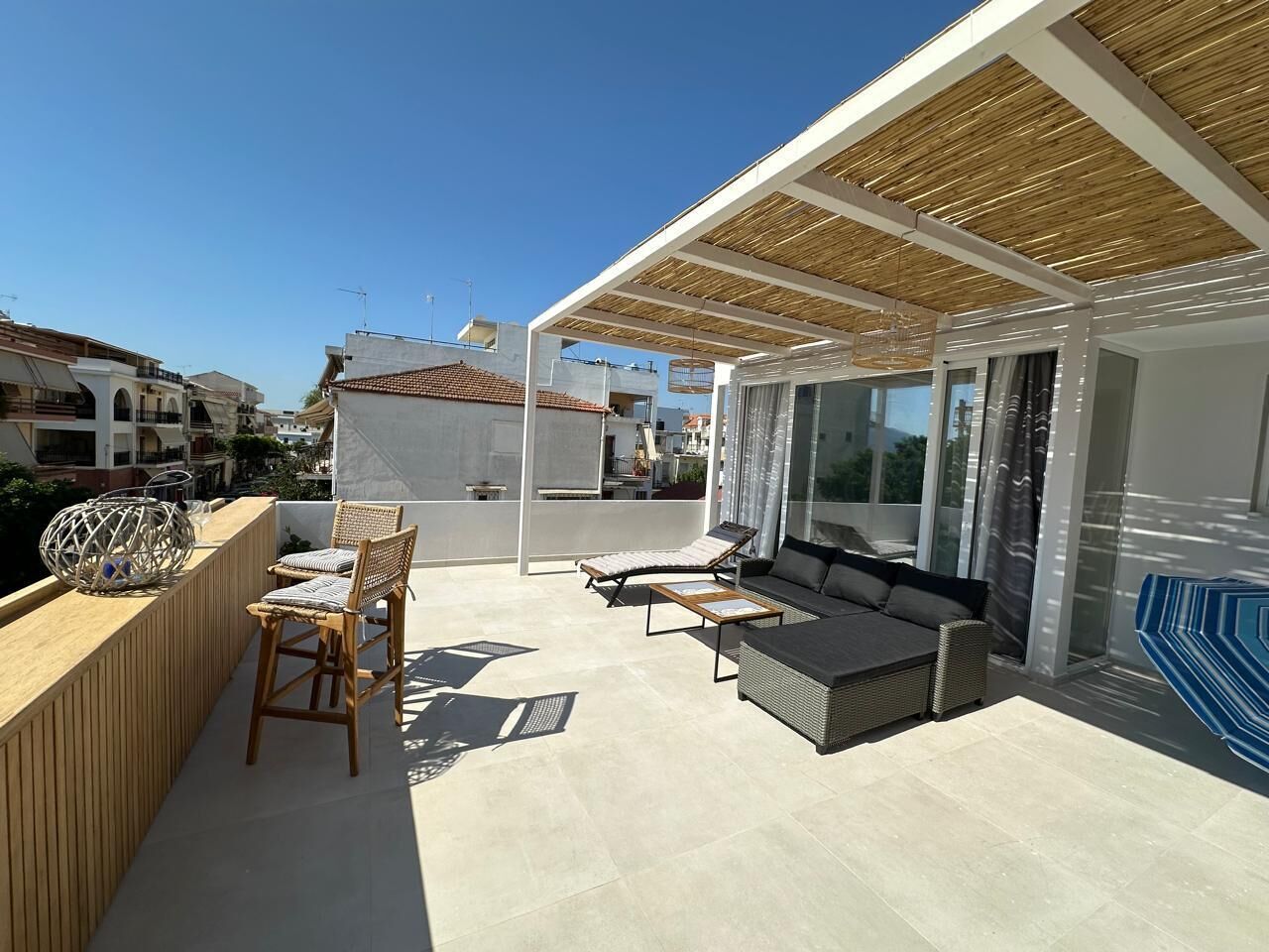 Amina Apartments