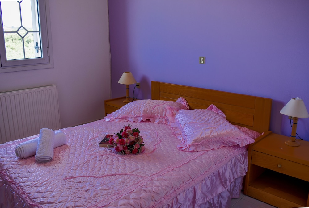 Anemos Holidays House