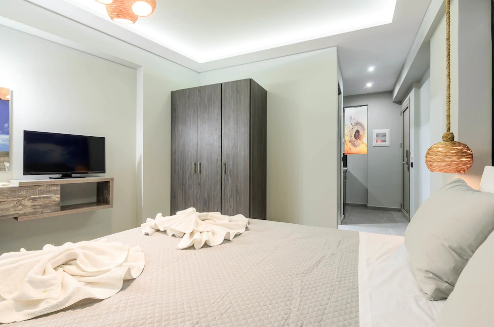 Artemis Apartments