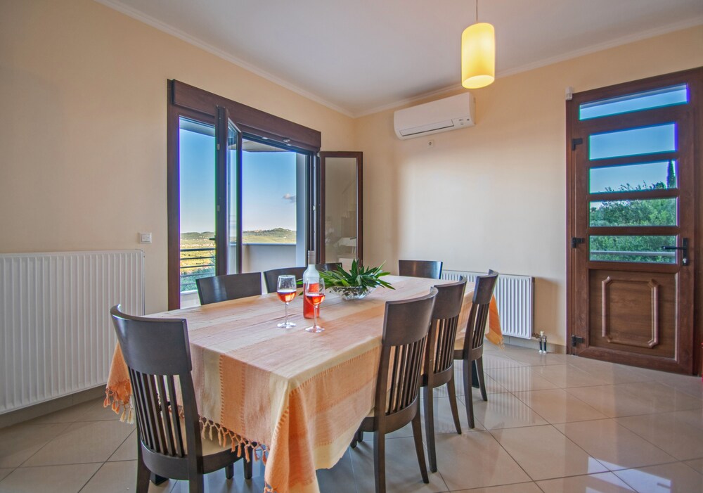 Artemis Oasis Villa