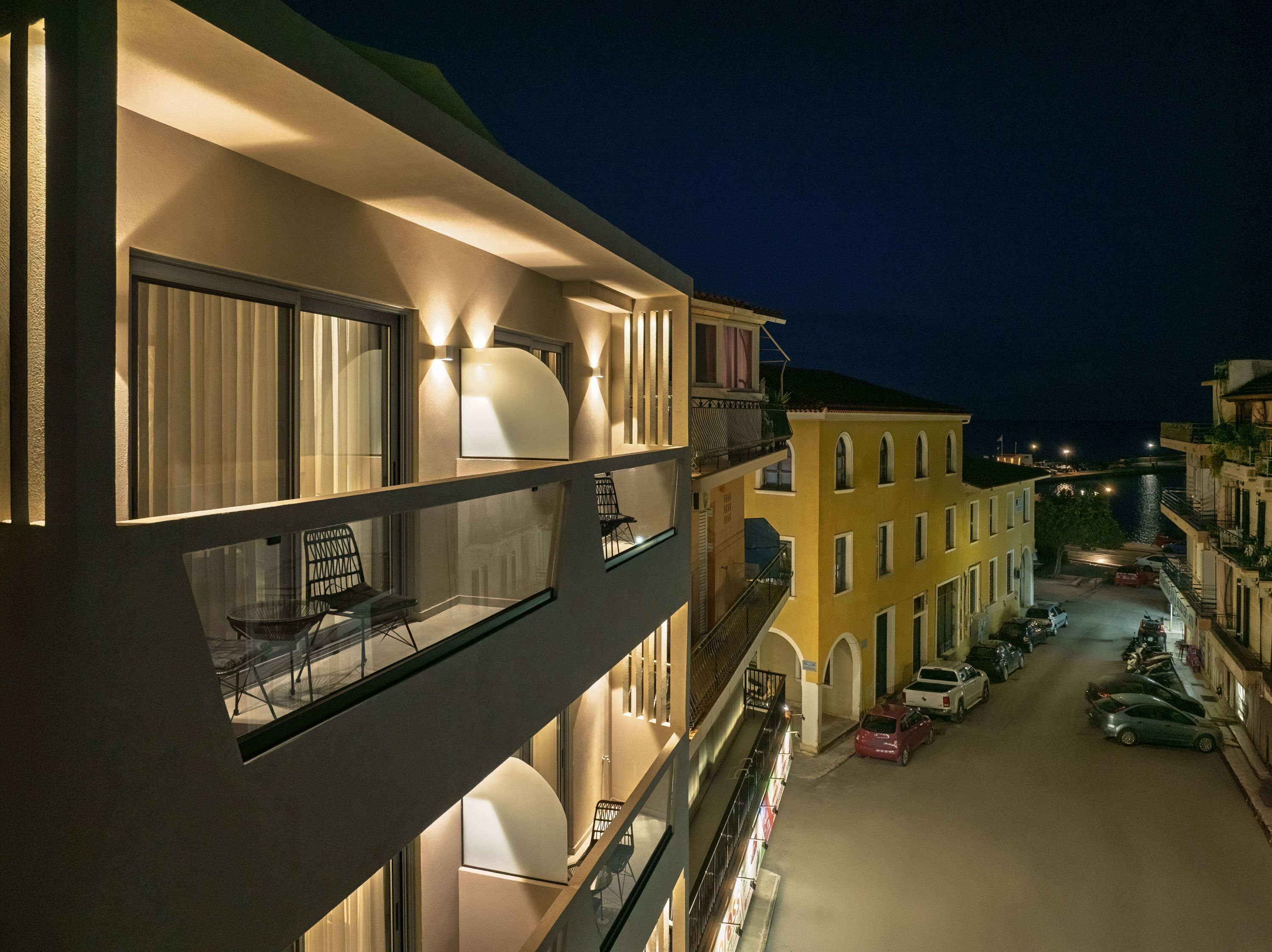 Bella Vista Apartments