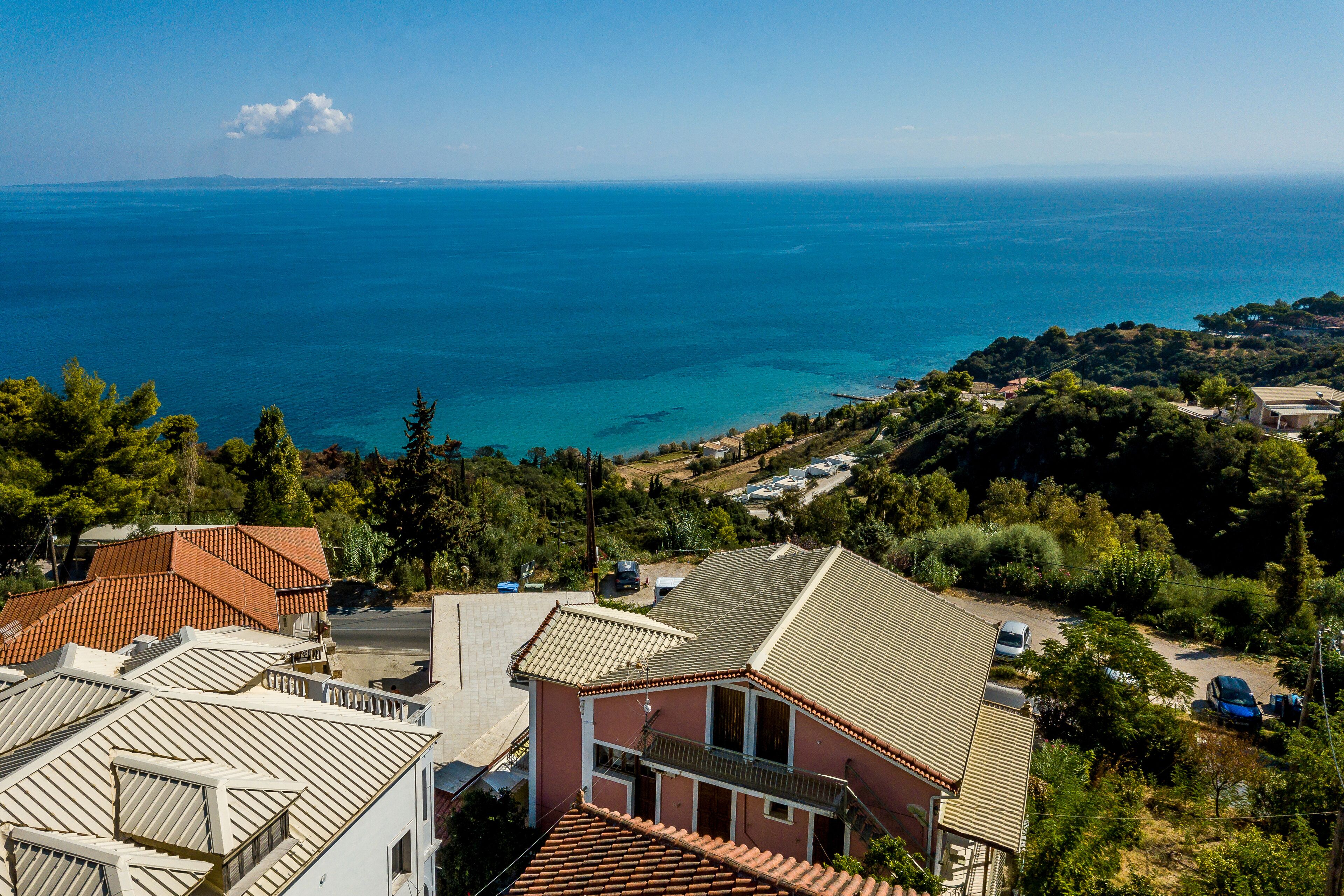 Blue Horizon Studios & Apartments