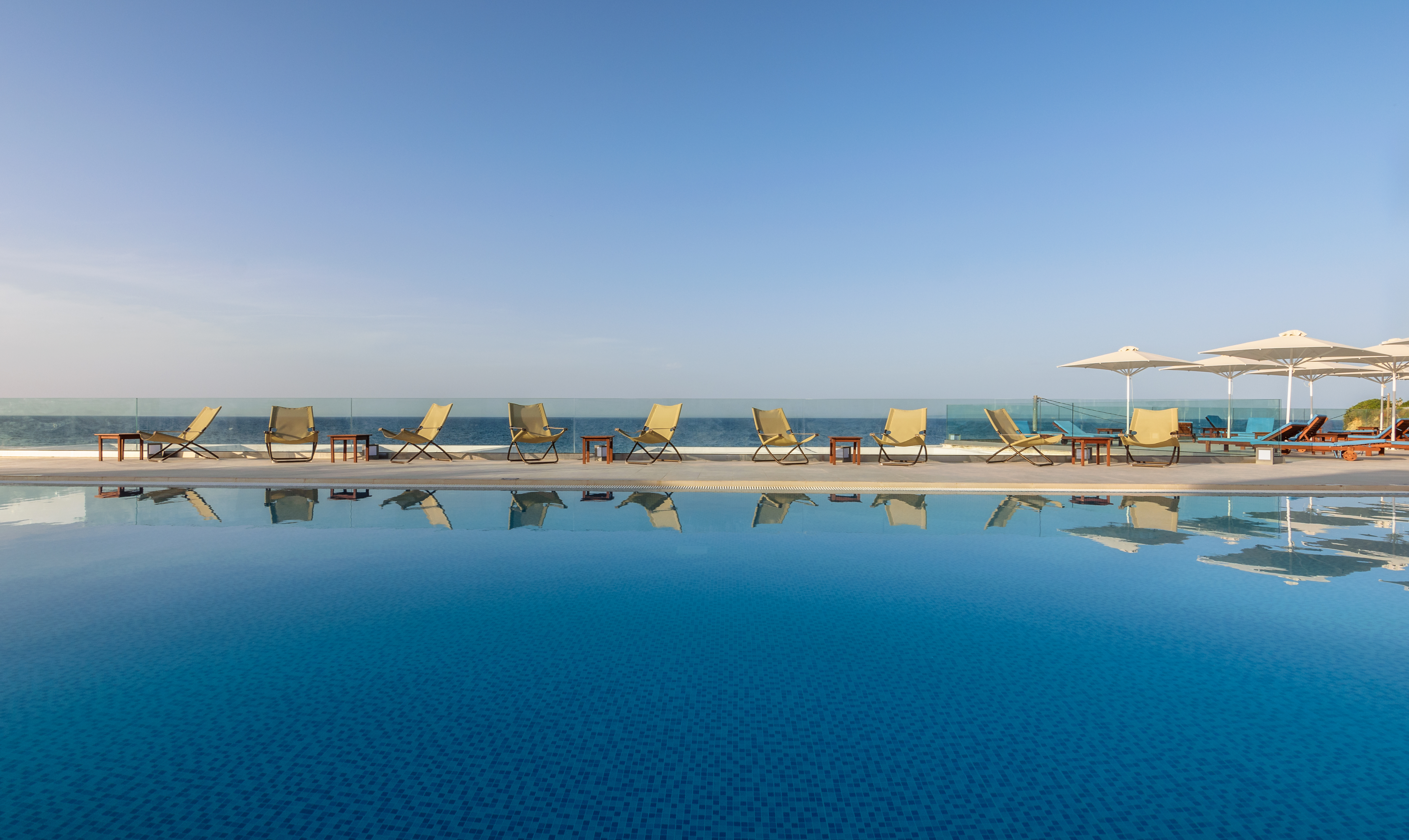 Cavo Orient Beach Hotel