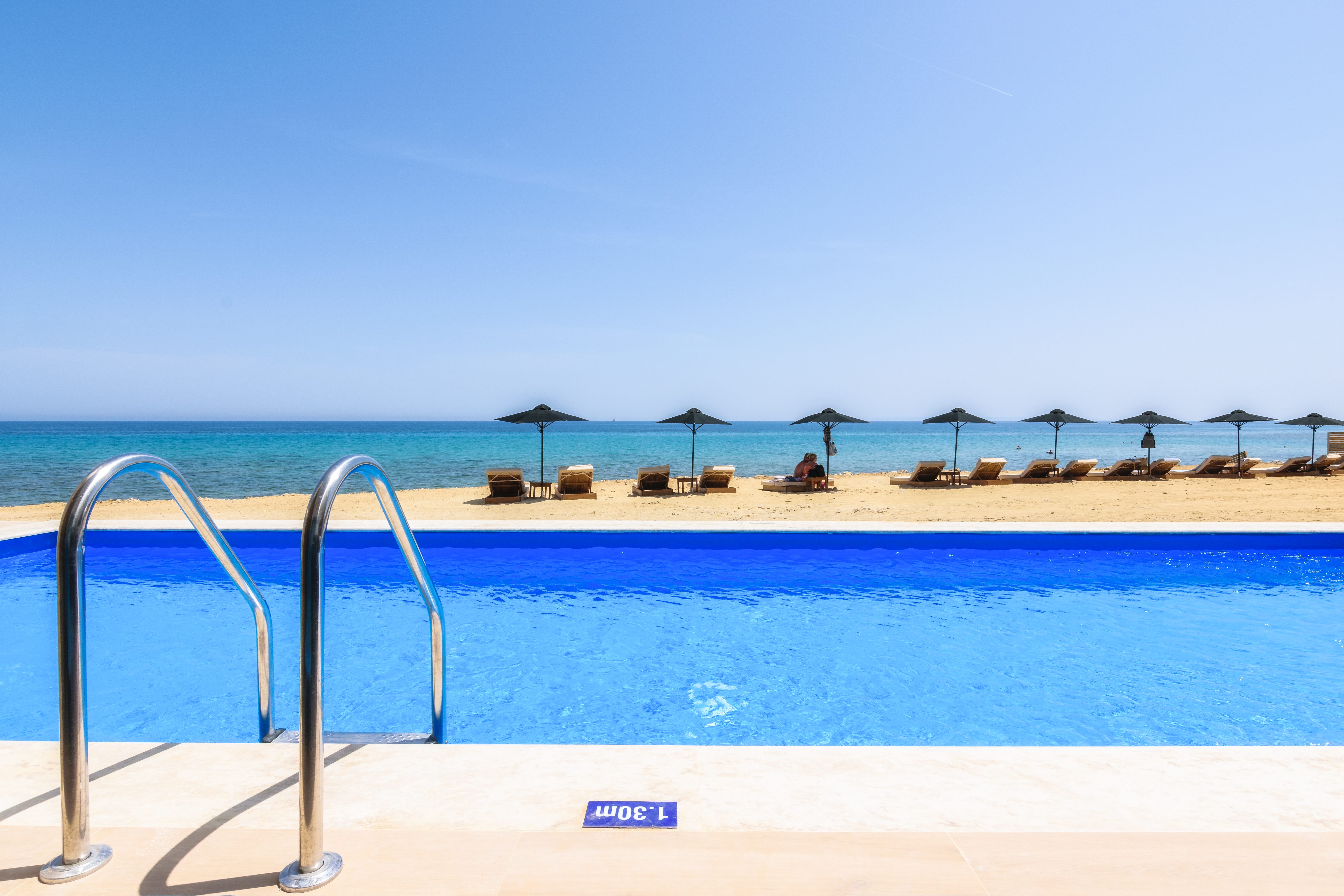 Cavo Orient Beach Hotel