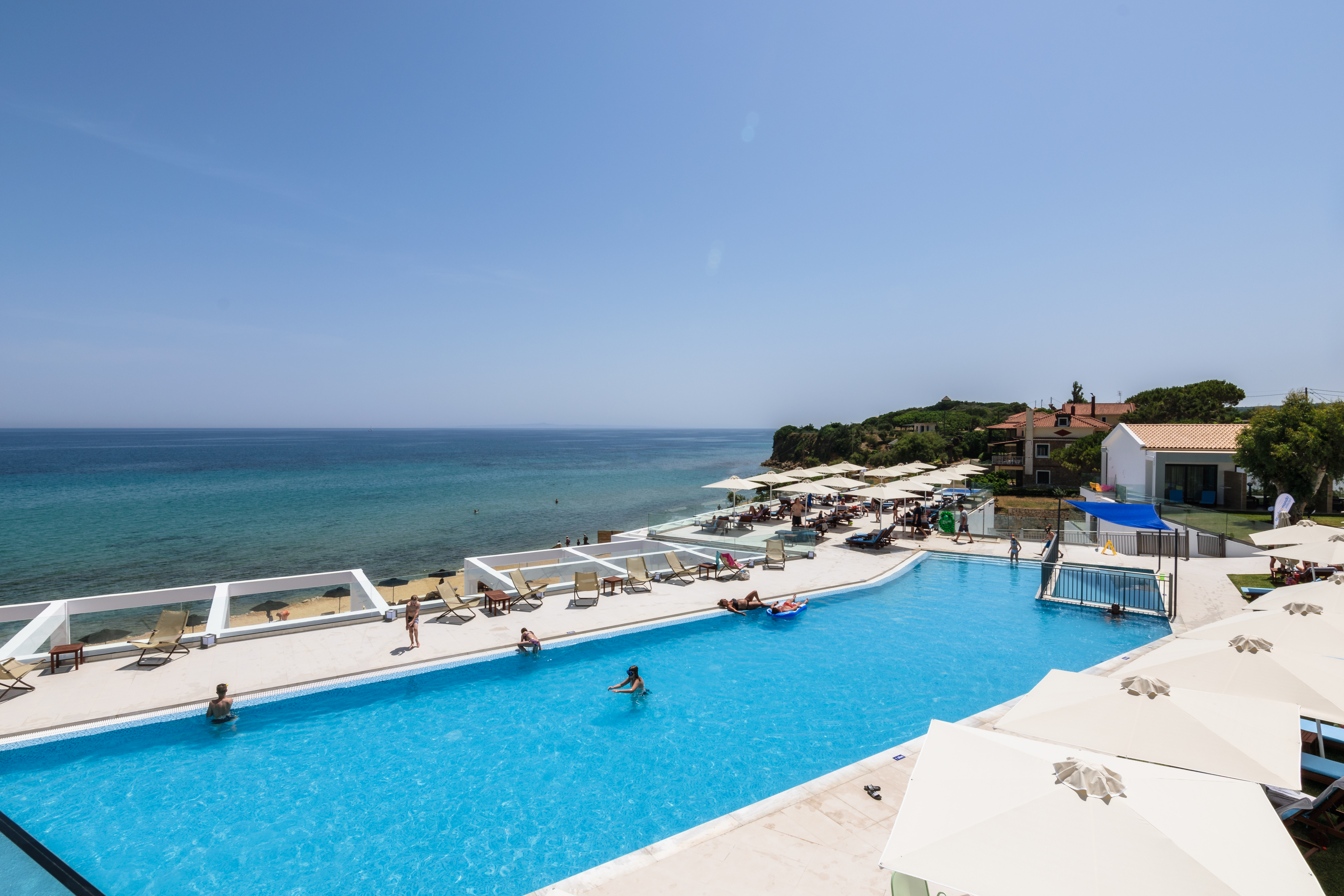 Cavo Orient Beach Hotel