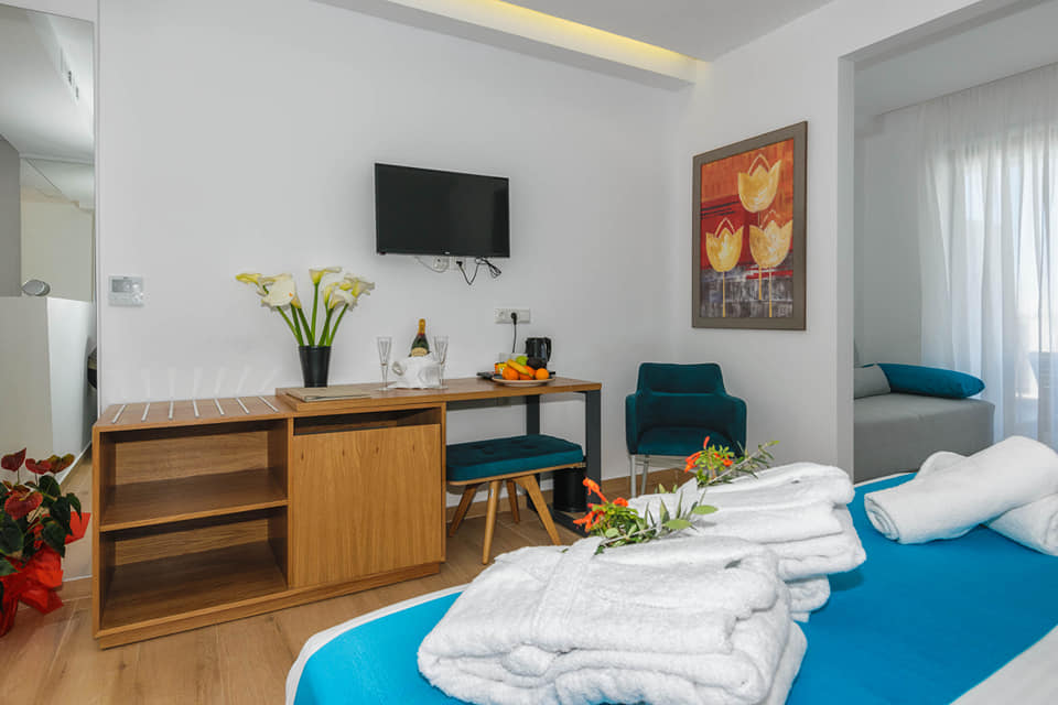 Cavo Orient Beach Hotel
