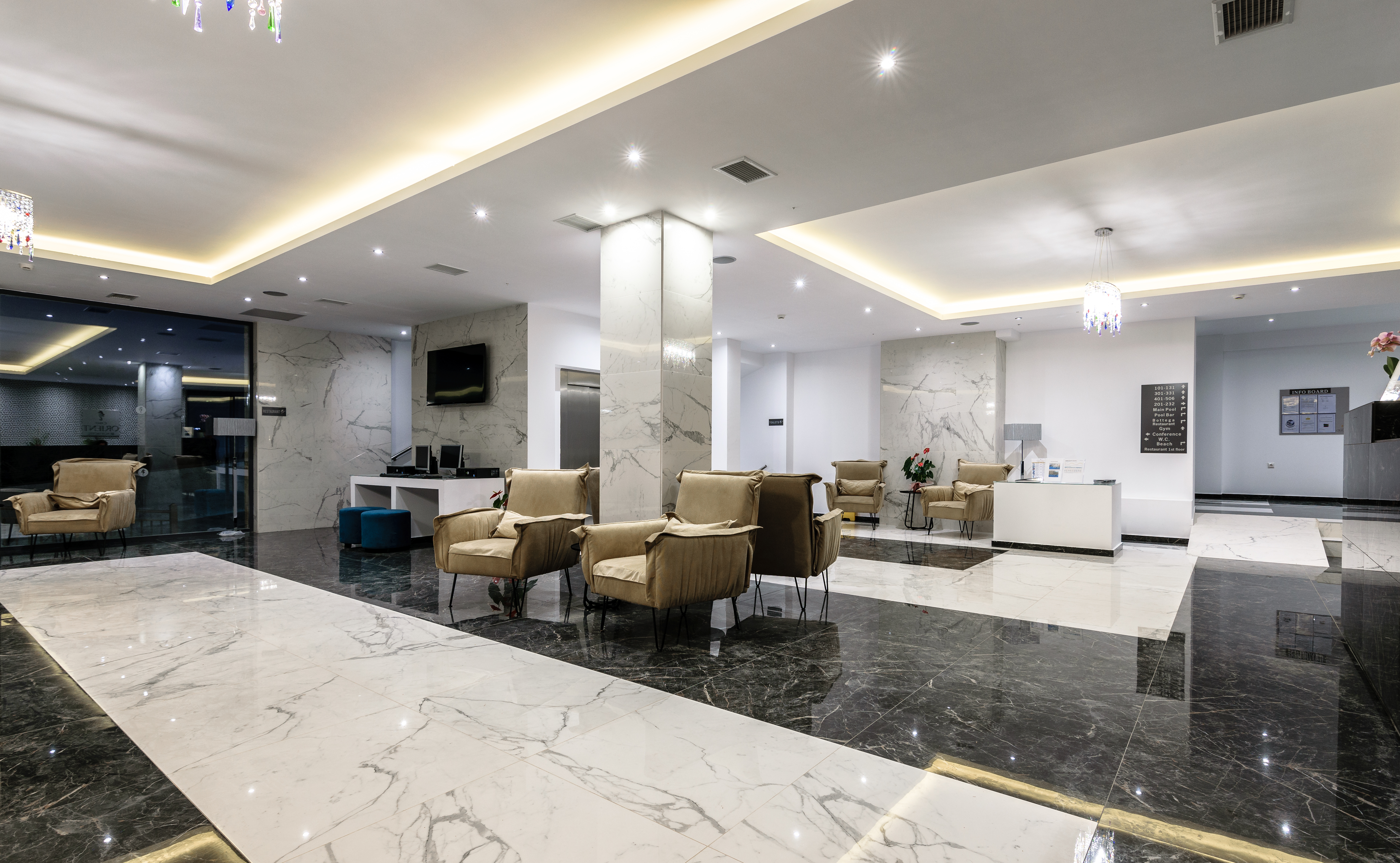 Cavo Orient Beach Hotel