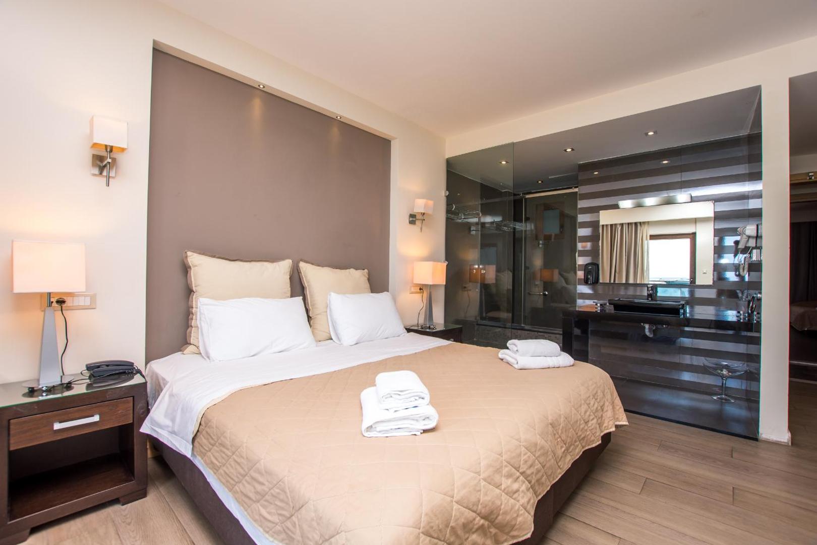 Dali Luxury Rooms