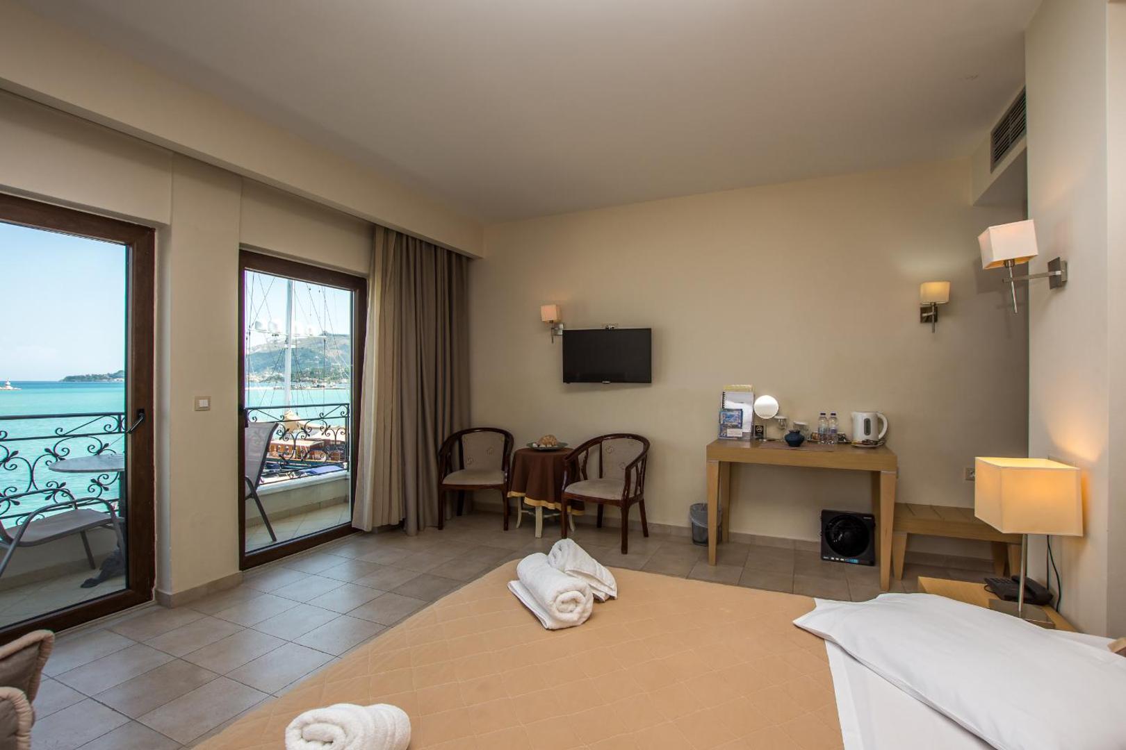 Dali Luxury Rooms